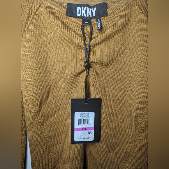 NWT DKNY Sweetheart Neck Rib Sweater Color Roasted Pecan. Size XXS - Picture 3 of 5